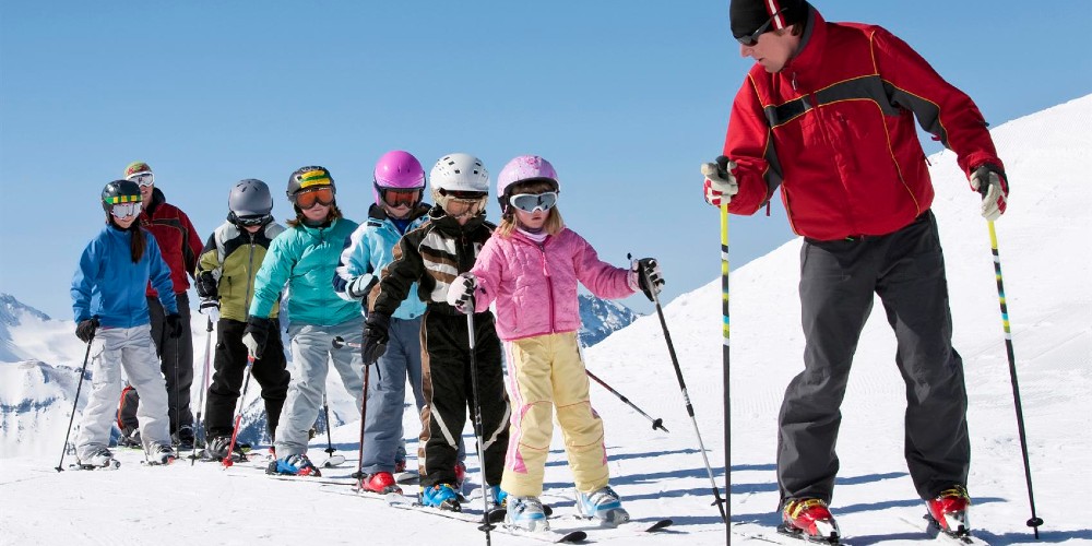 scott-dunn-explorers-kids-club-children-ski-lessons-french-alps-2022