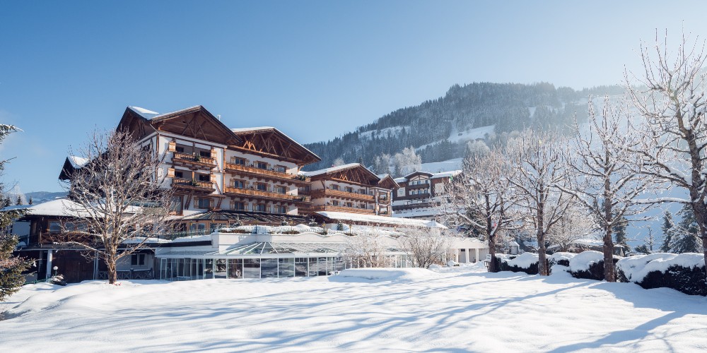 hotel-oberforsthof-skiing-holidays-2023-alpendorf-austria