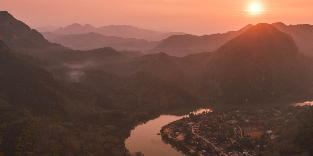 laos-countryside-mountains-rivers-asia-holidays