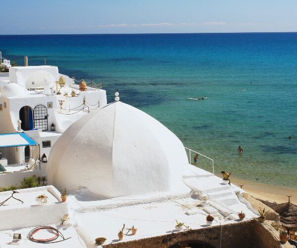 beach-whitewashed-buildings-hammamet-tunisia-tripbeat-spring-break-offers