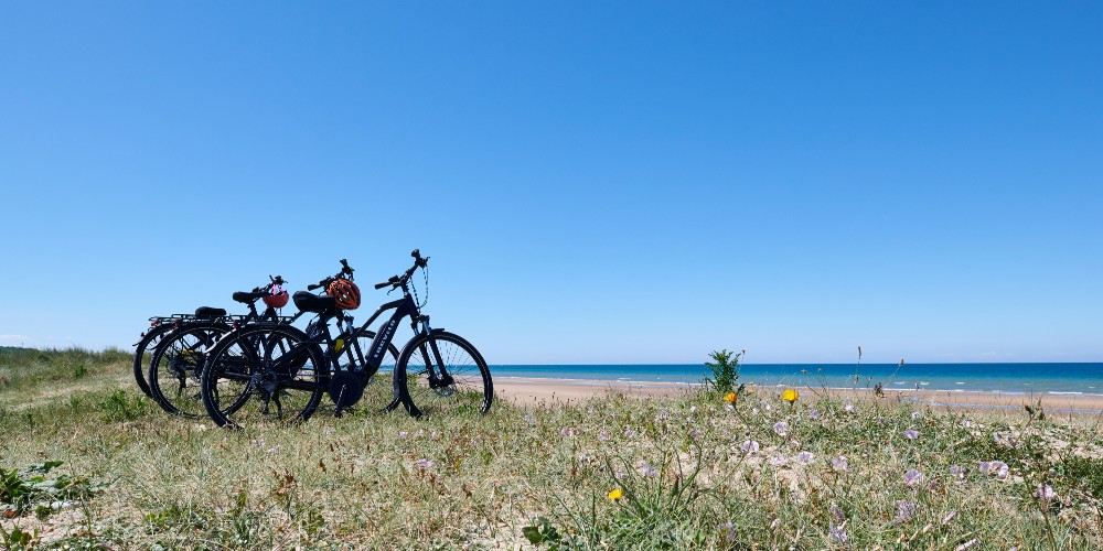omaha-beach-bike-trail-normandy-france-rudolf-abraham