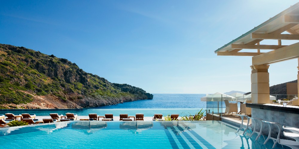daios-cove-crete-infinity-pool-family-villa-scott-dunn-holiday-offers-january-2023