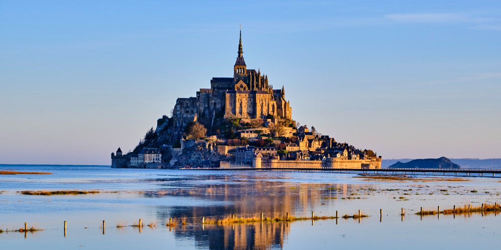 mont-saint-michel-seen-from-causeway-cycling-holidays-northern-france