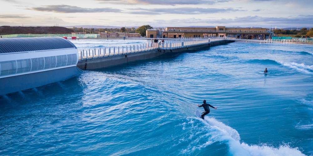 the-wave-surfing-pool-bristol-image-credit-global-shots