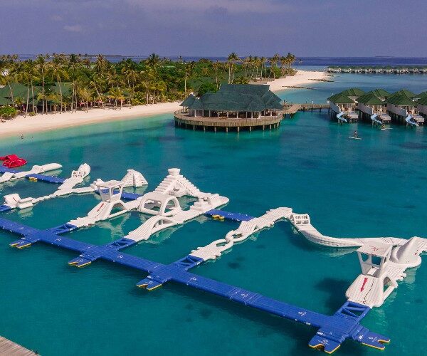 siyam-world-resort-maldives-floating-waterpark-indian-ocean