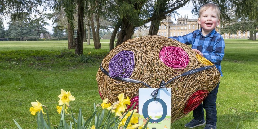 child-with-giant-wicker-egg-blenheim-palace