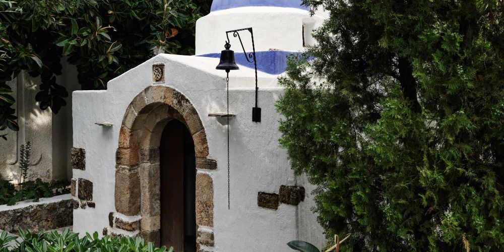 greek-chapel