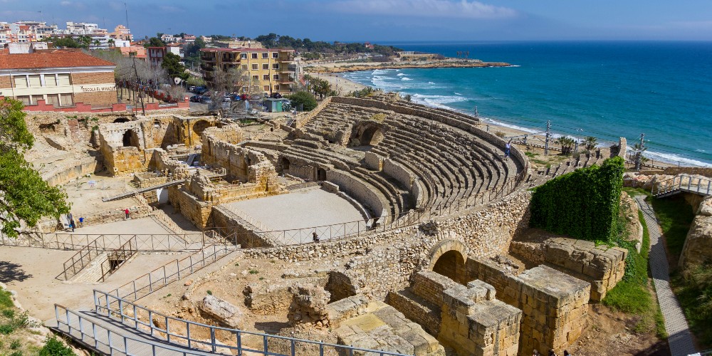 roman-amphitheatre-tarragona-costa-dorada-spain