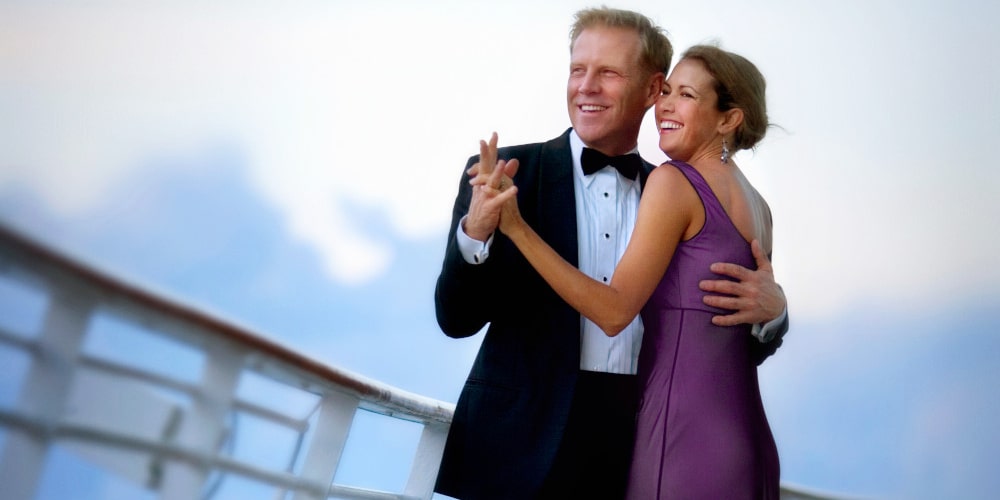smart couple cruise dress code
