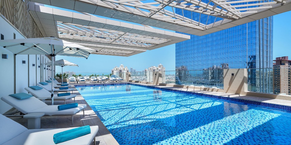 cheval-maison-rooftop-pool-palm-jumeirah-holidays-in-dubai