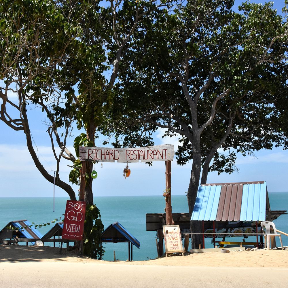boho-koh-lanta-beach-restaurant