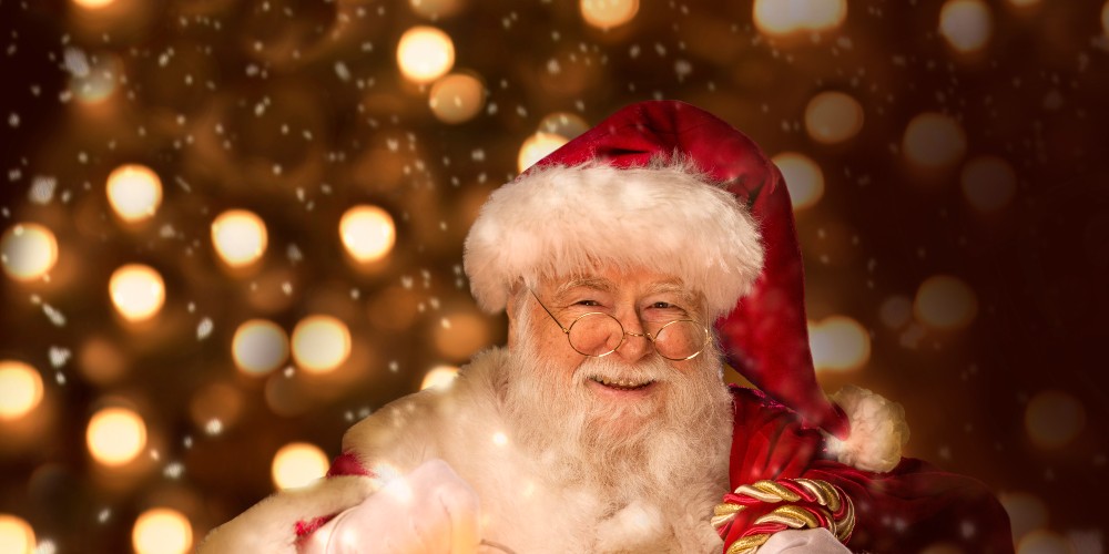 father-christmas-newmarket-holidays-santa-experience-december-2024