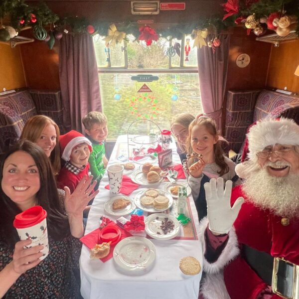 family-santa-steam-express-london