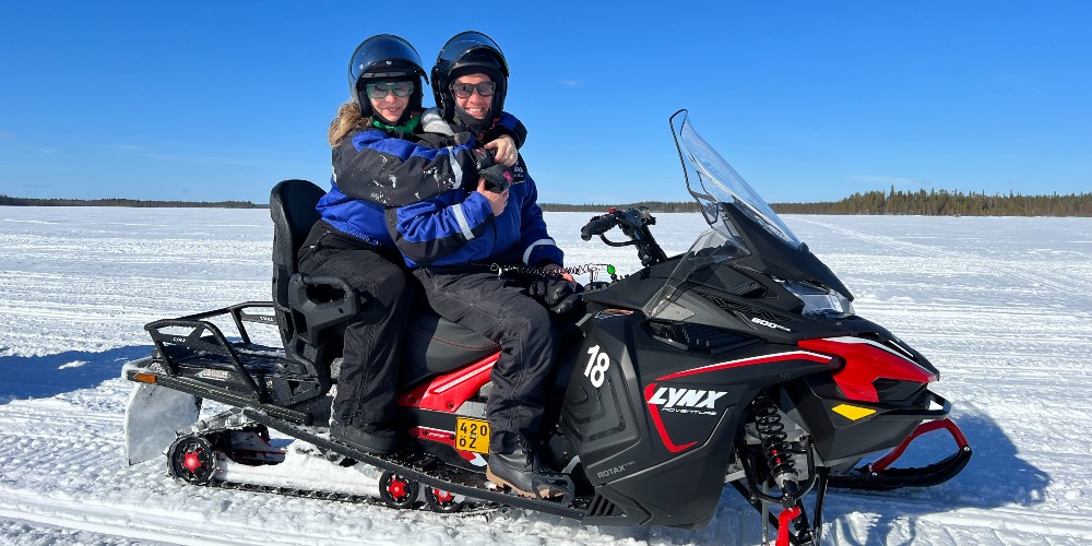 snowmobiling-finland