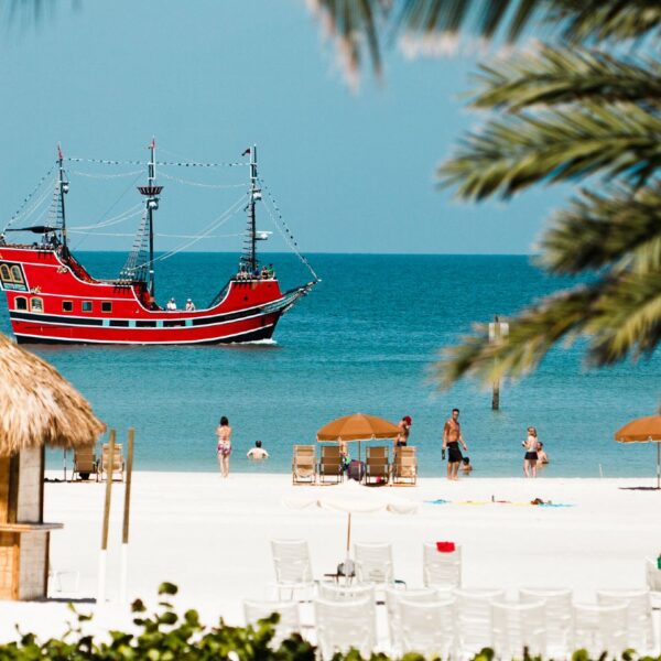 How to make your own family beach holiday in St. Pete/Clearwater, Florida