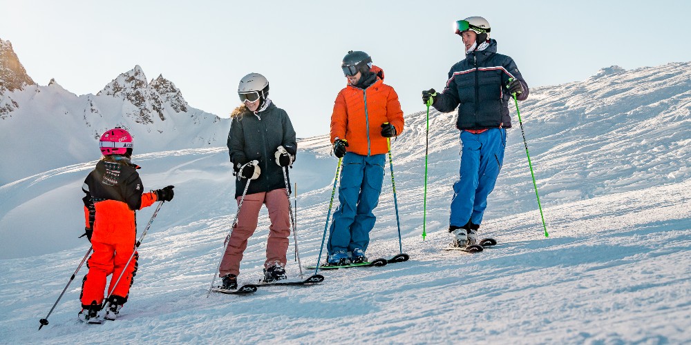 les-tignes-family-skiing-credit-andy-parant