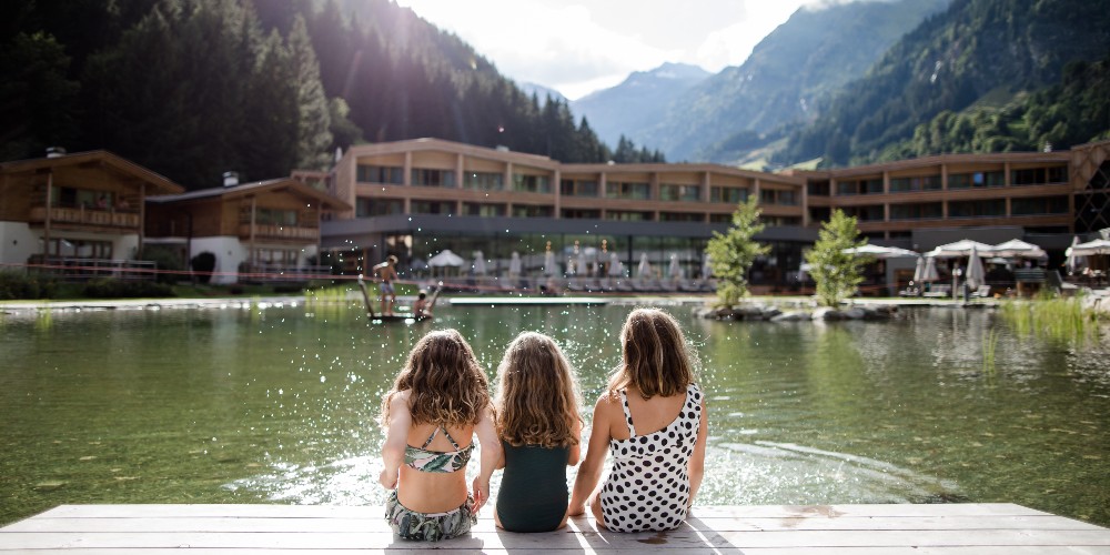 Feuerstein-nature-family-resort-lake