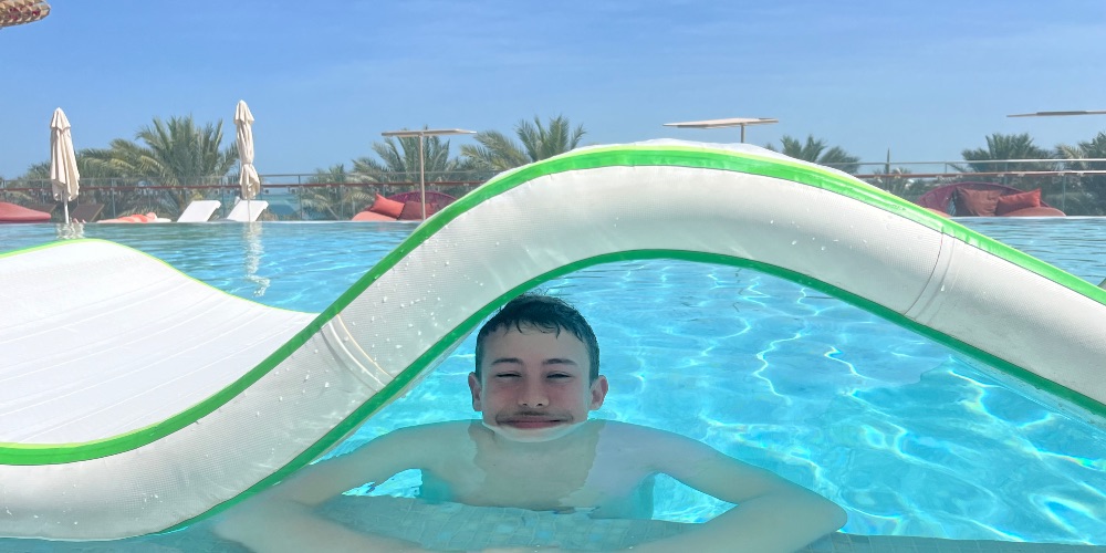 boy-inflatable-pool-qatar