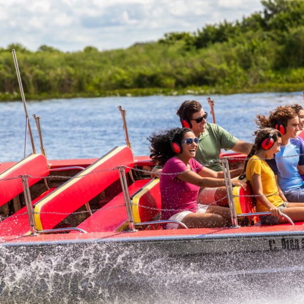 Discover Central Florida's Polk County for family adventures and chill holiday vibes