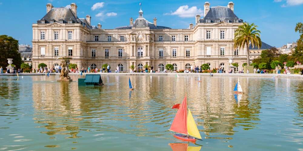 luxembourg-gardens-boating-pond