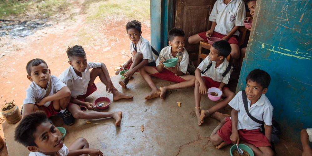 school-children-sumba-island