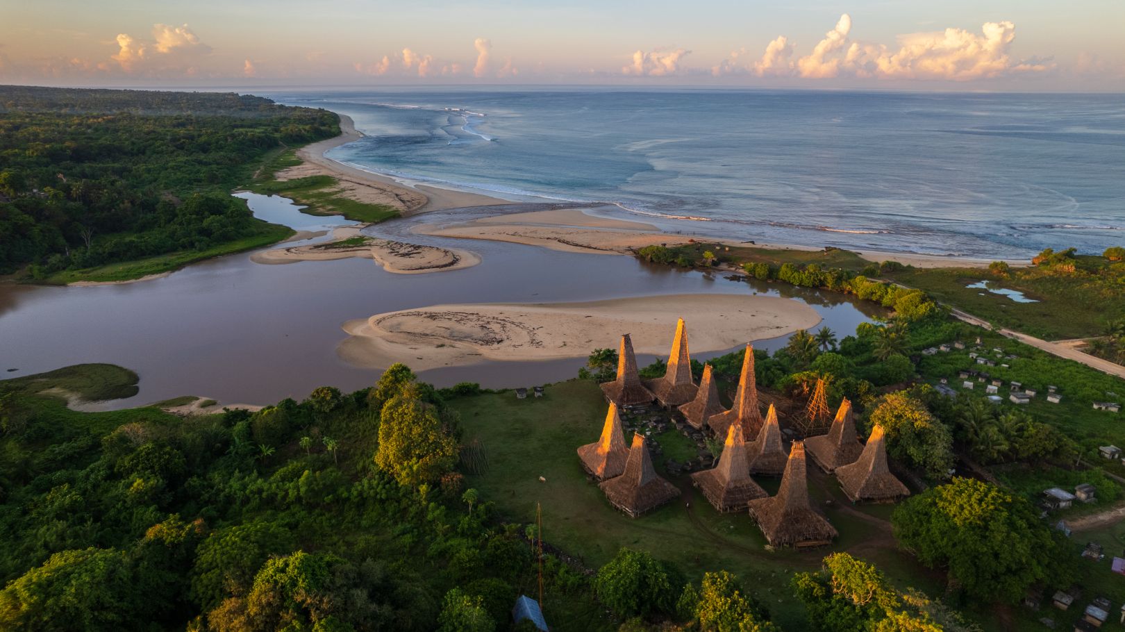 traditional-village-nihi-sumba-indonesia