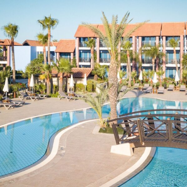 win-a-holiday-competition-robinson-cyprus