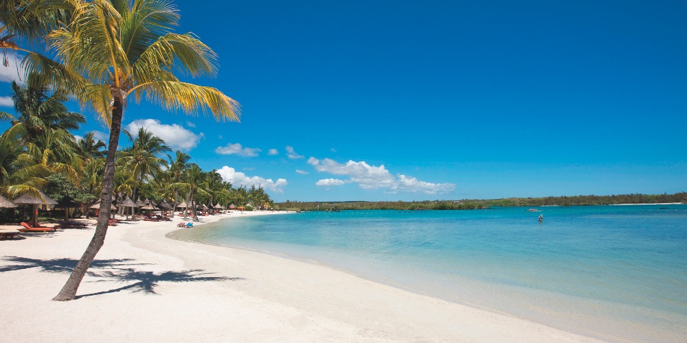 beach-constance-prince-maurice-best-family-hotels-mauritius