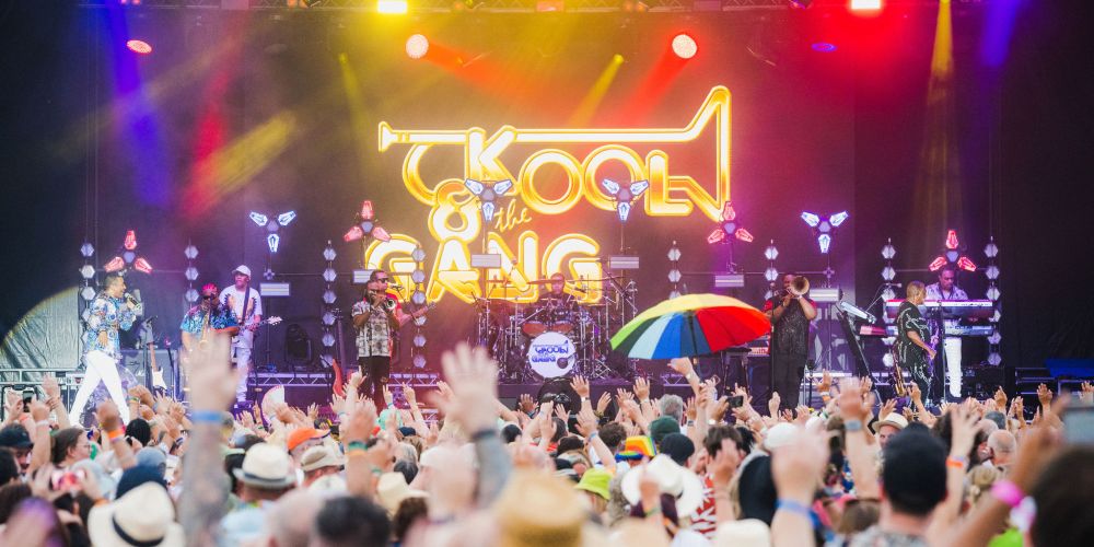 kool-and-the-gang-on-stage-garry-jones-photography