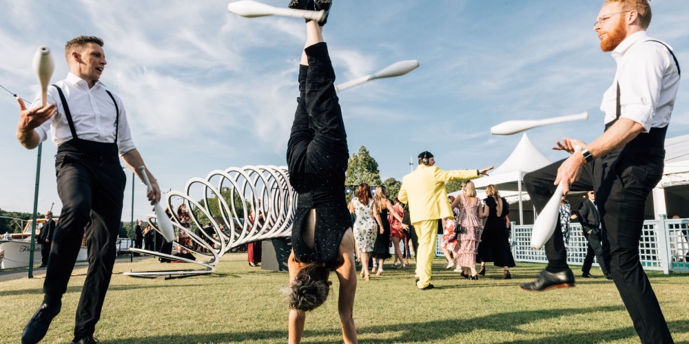 jugglers-playdate-henley-festival