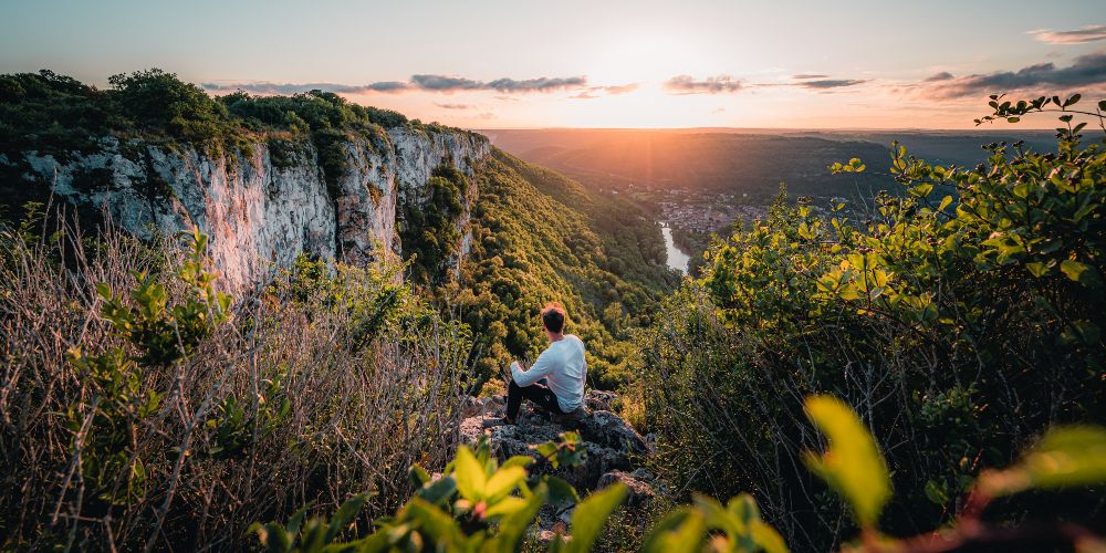 aveyron-gorges-sunrise-south-west-france-lezbroz