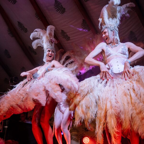 dancers-wilderness-festival