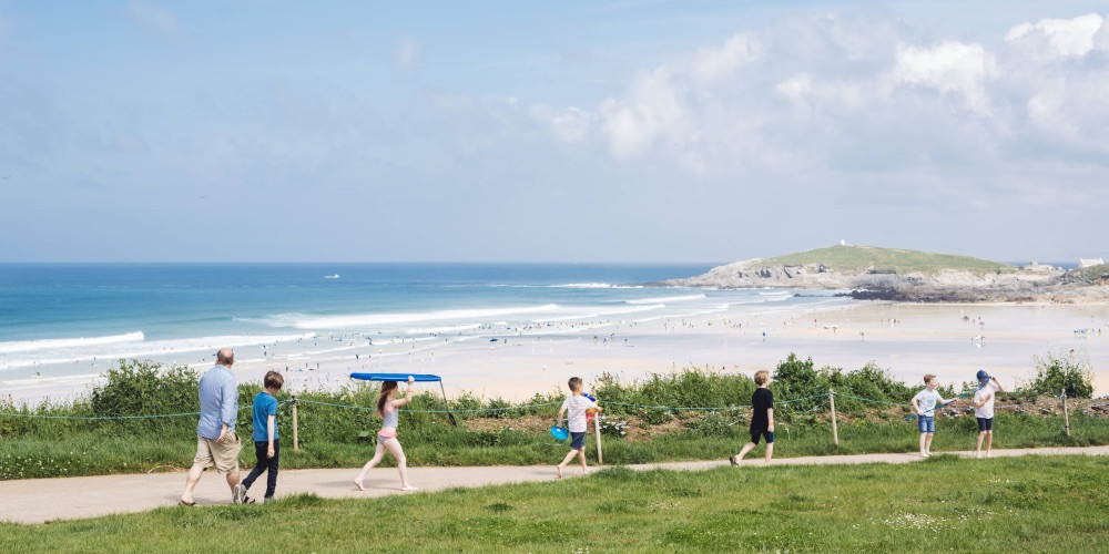 family-fistral-beach-newquay