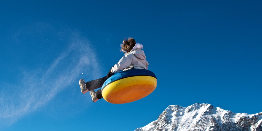 snow-tubing-aosta-valley