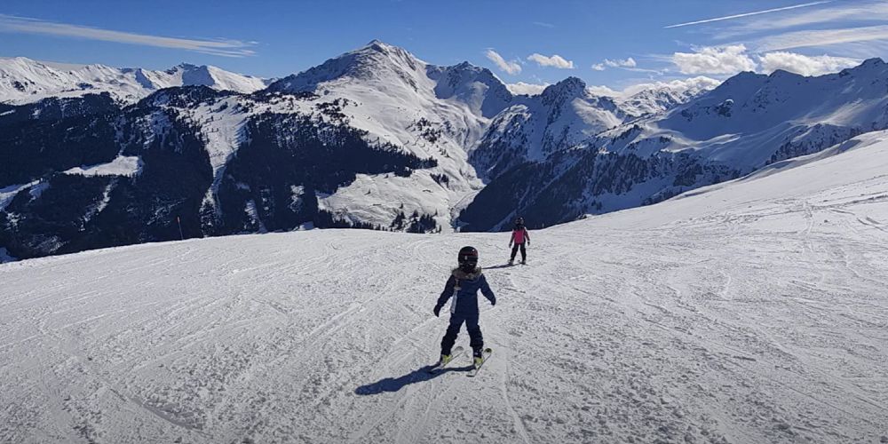 children-skiing-alpbach-austria