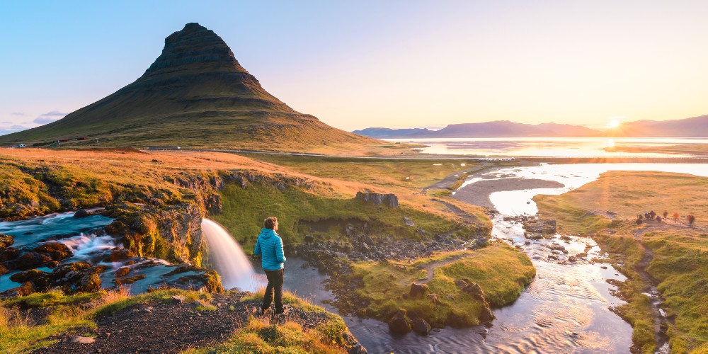 sunrise-mount-kirkjufell-iceland-best-places-for-family-holidays