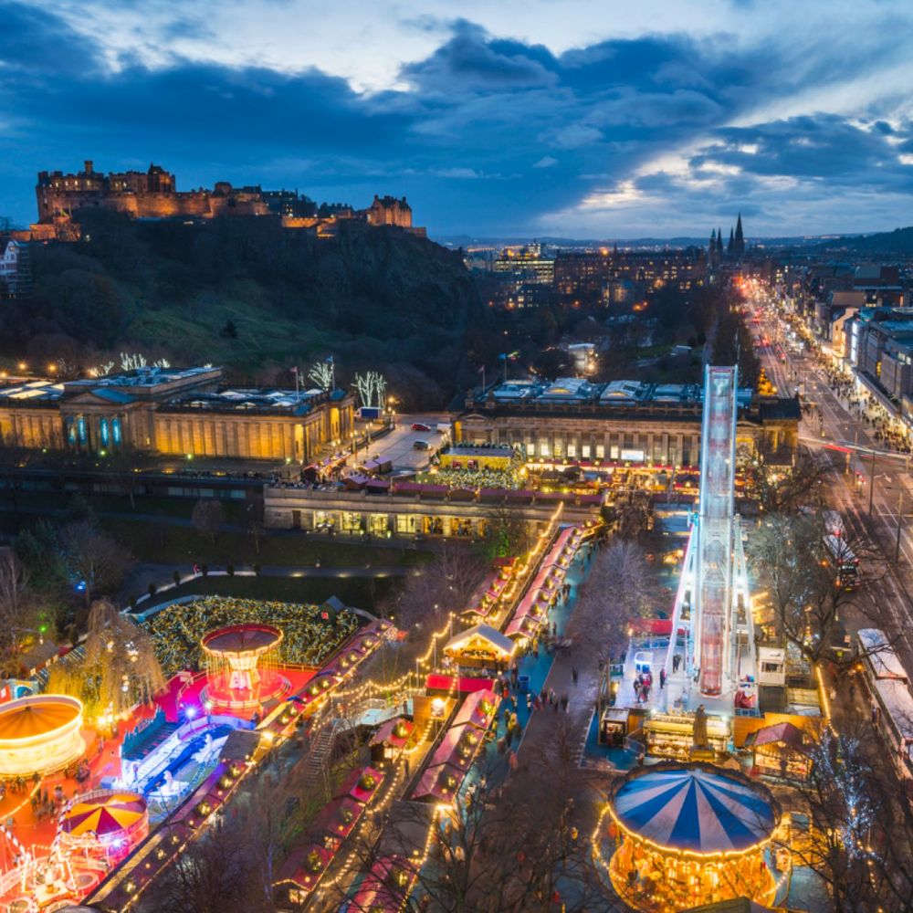 edinburgh-christmas-market