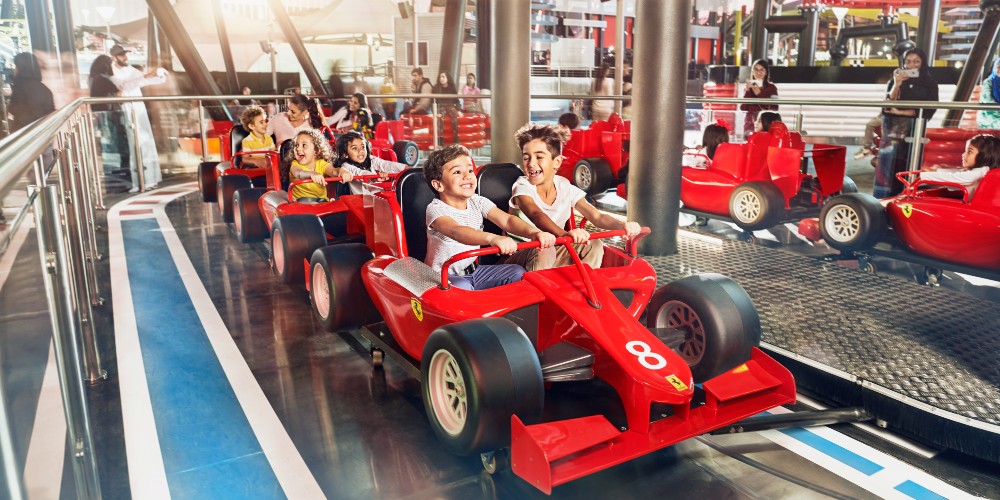 speedway-ferrari-world