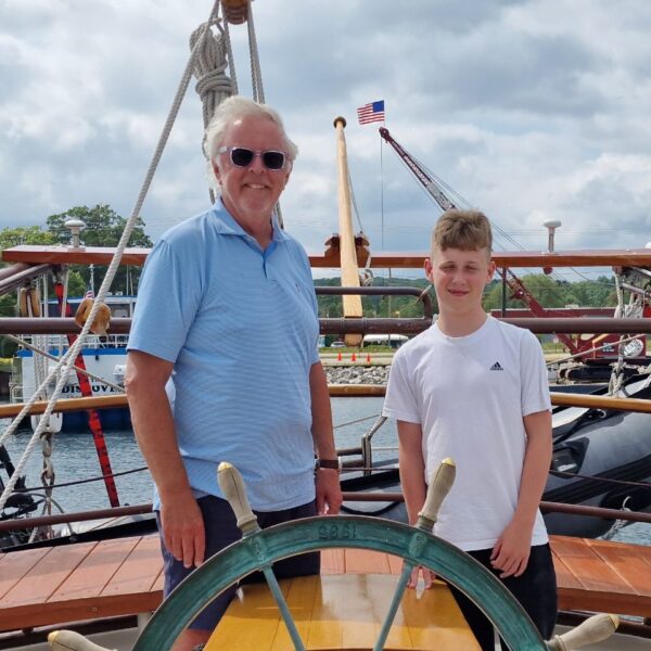 sailing-michigan-family-holidays