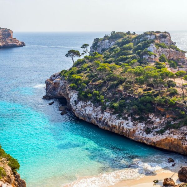 hidden-beaches-in-spain-mallorca