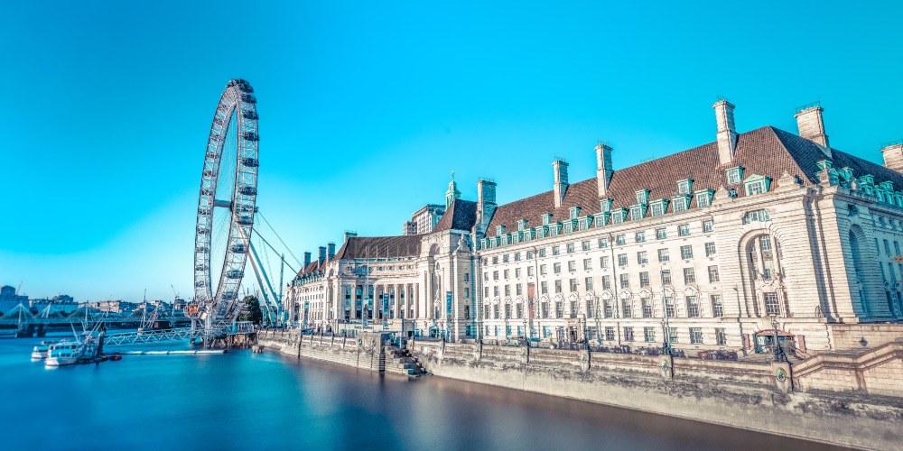 A London South Bank staycation with twins, Twits and the River Thames