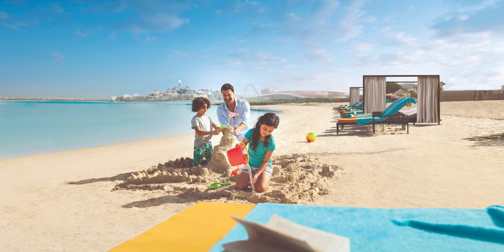 kenwood-travel-family-holiday-yas-beach