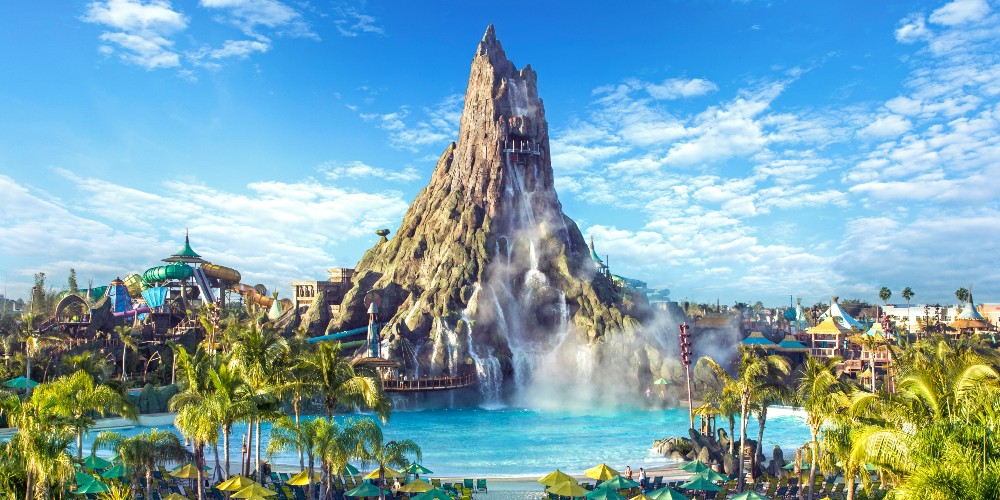 volcano-bay-orlando-family-holiday