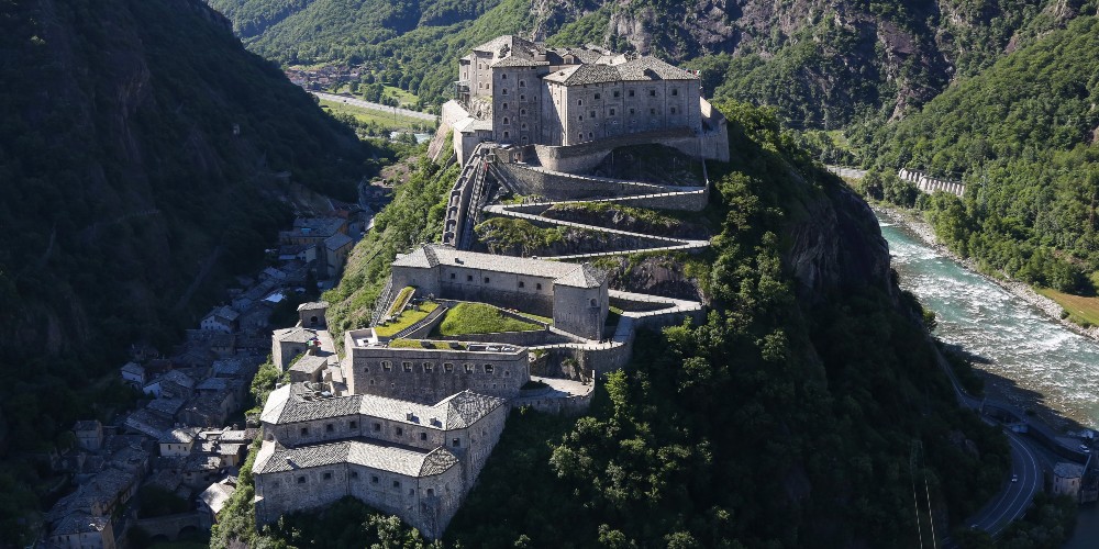 fort-bard-summer-in-aosta-valley