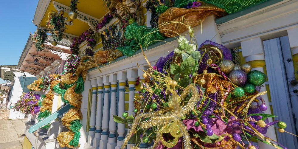 mardi-gras-decorations-new-orleans