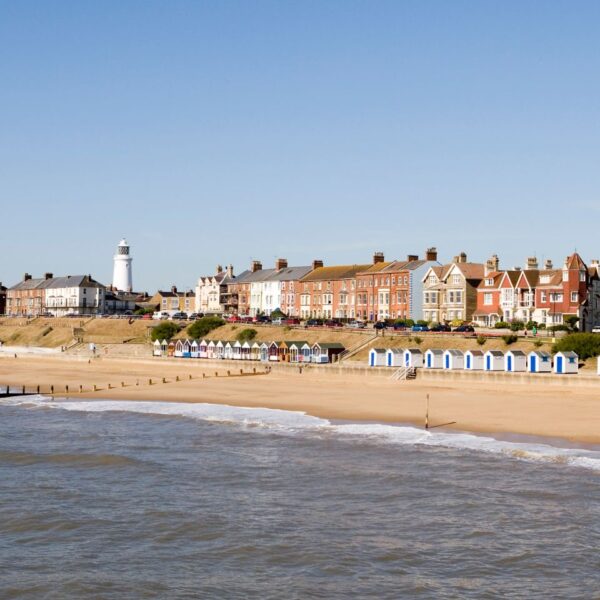 southwold-beach-lighthouse-beach-huts-suffolk