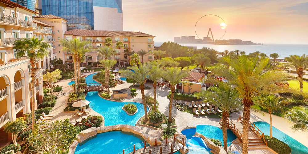 the-ritz-carlton-dubai-trending-family-resort