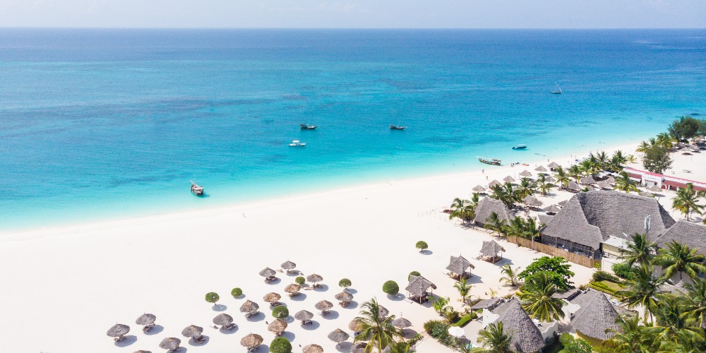 gold-zanzibar-beach-house