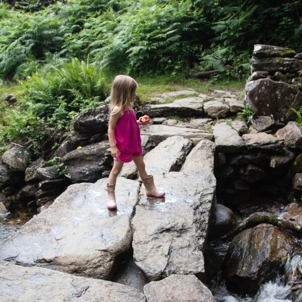 hiking-with-children-eryri-national-park-wales