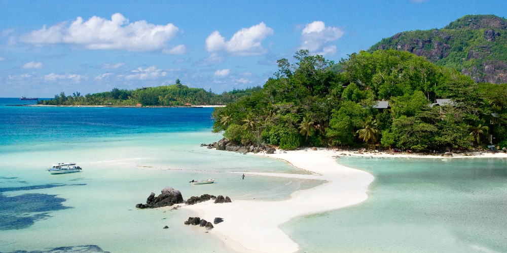 Get free Dubai breaks with luxury family holidays to Maldives or Seychelles
